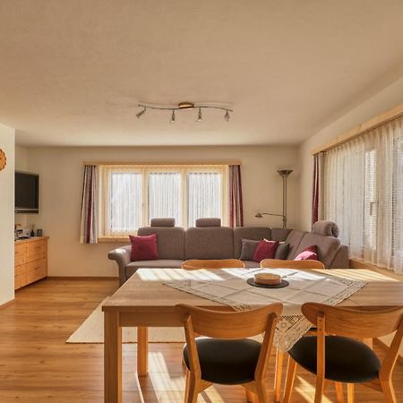Chasa Plajet Apartment Ramosch Екстериор снимка
